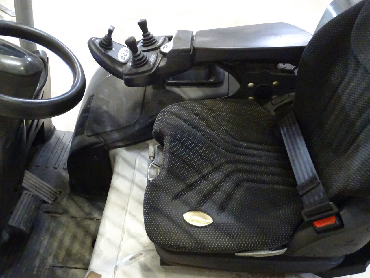 Still RX60-30 - Elektrostapler: das Bild 3 Still RX60-30 - Elektrostapler: das Bild 3