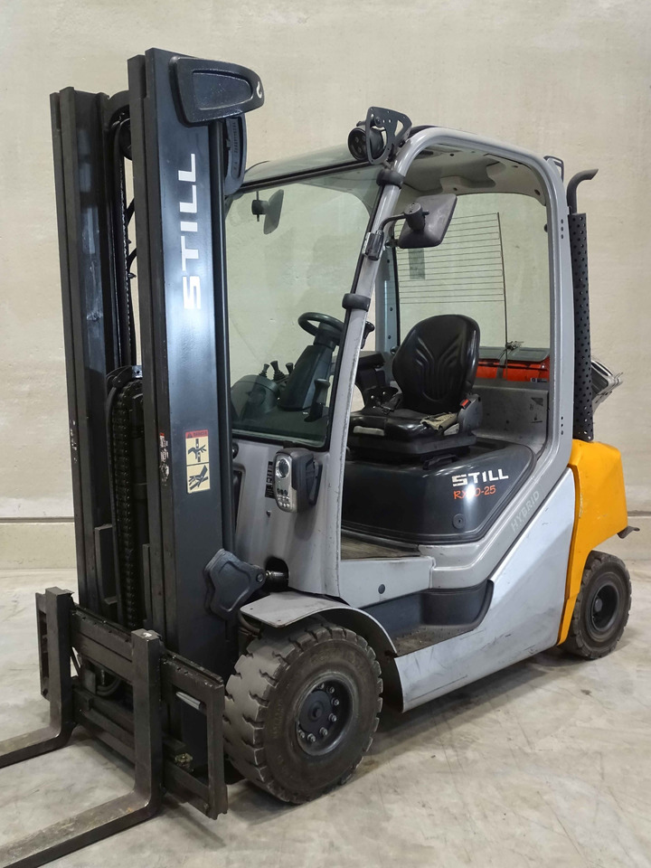 Still RX70-25T - Gabelstapler: das Bild 1 Still RX70-25T - Gabelstapler: das Bild 1