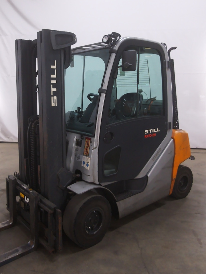 Still RX70-25T - Gabelstapler: das Bild 1 Still RX70-25T - Gabelstapler: das Bild 1