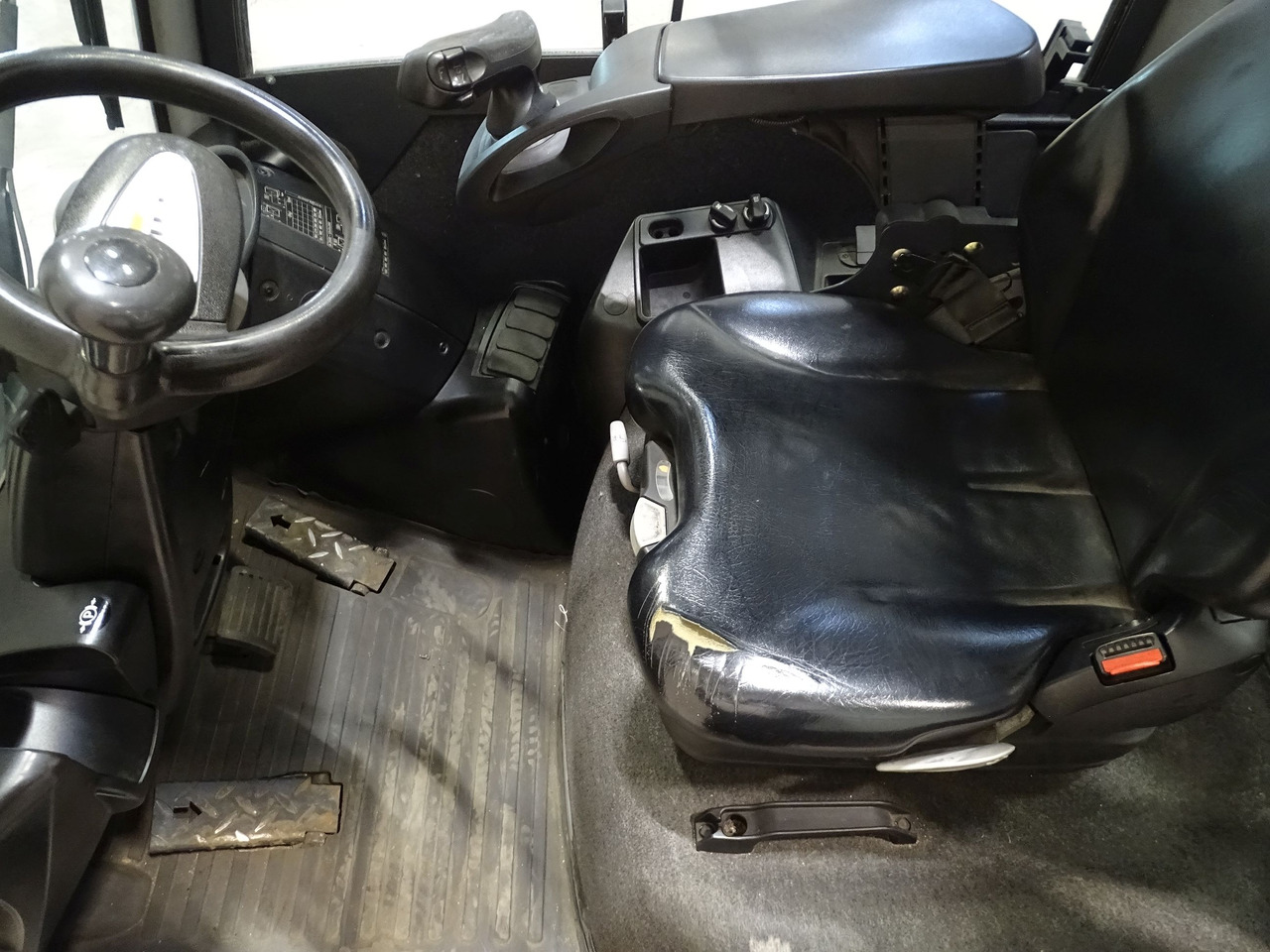 Still RX70-35T - Gabelstapler: das Bild 3 Still RX70-35T - Gabelstapler: das Bild 3