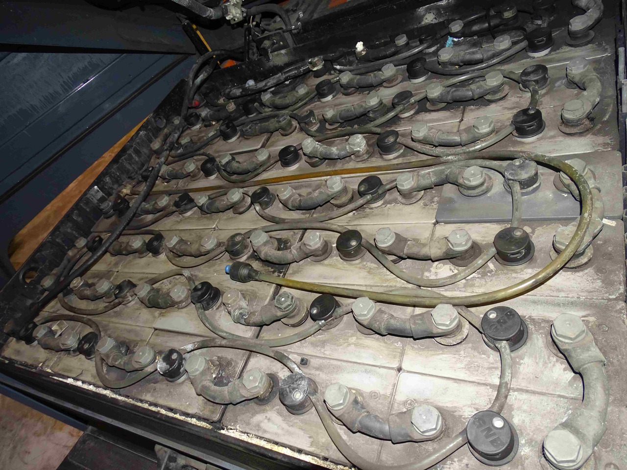 Toyota 8FBMT30 - Elektrostapler: das Bild 4 Toyota 8FBMT30 - Elektrostapler: das Bild 4