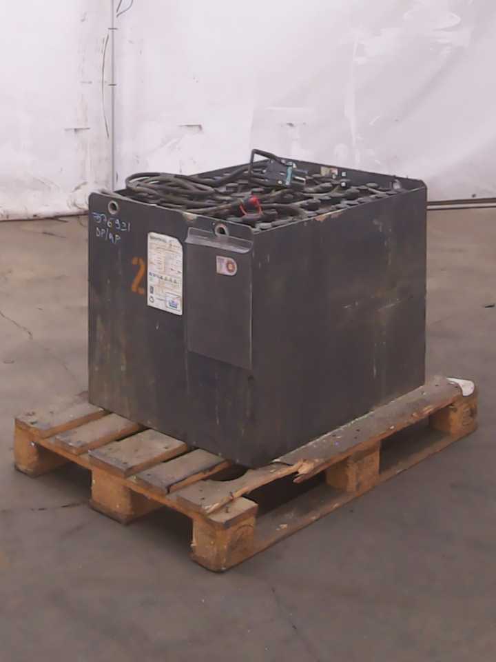 Weitere 48V625AH - Batterie für Flurförderzeug: das Bild 2 Weitere 48V625AH - Batterie für Flurförderzeug: das Bild 2