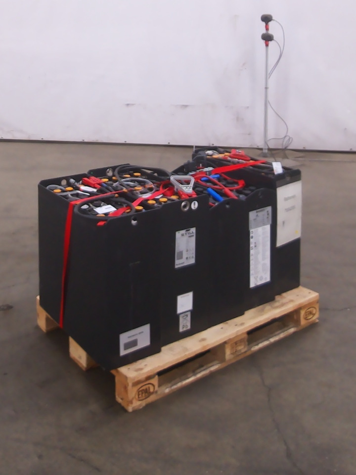Weitere 5XBATTERIE - Batterie für Flurförderzeug: das Bild 2 Weitere 5XBATTERIE - Batterie für Flurförderzeug: das Bild 2