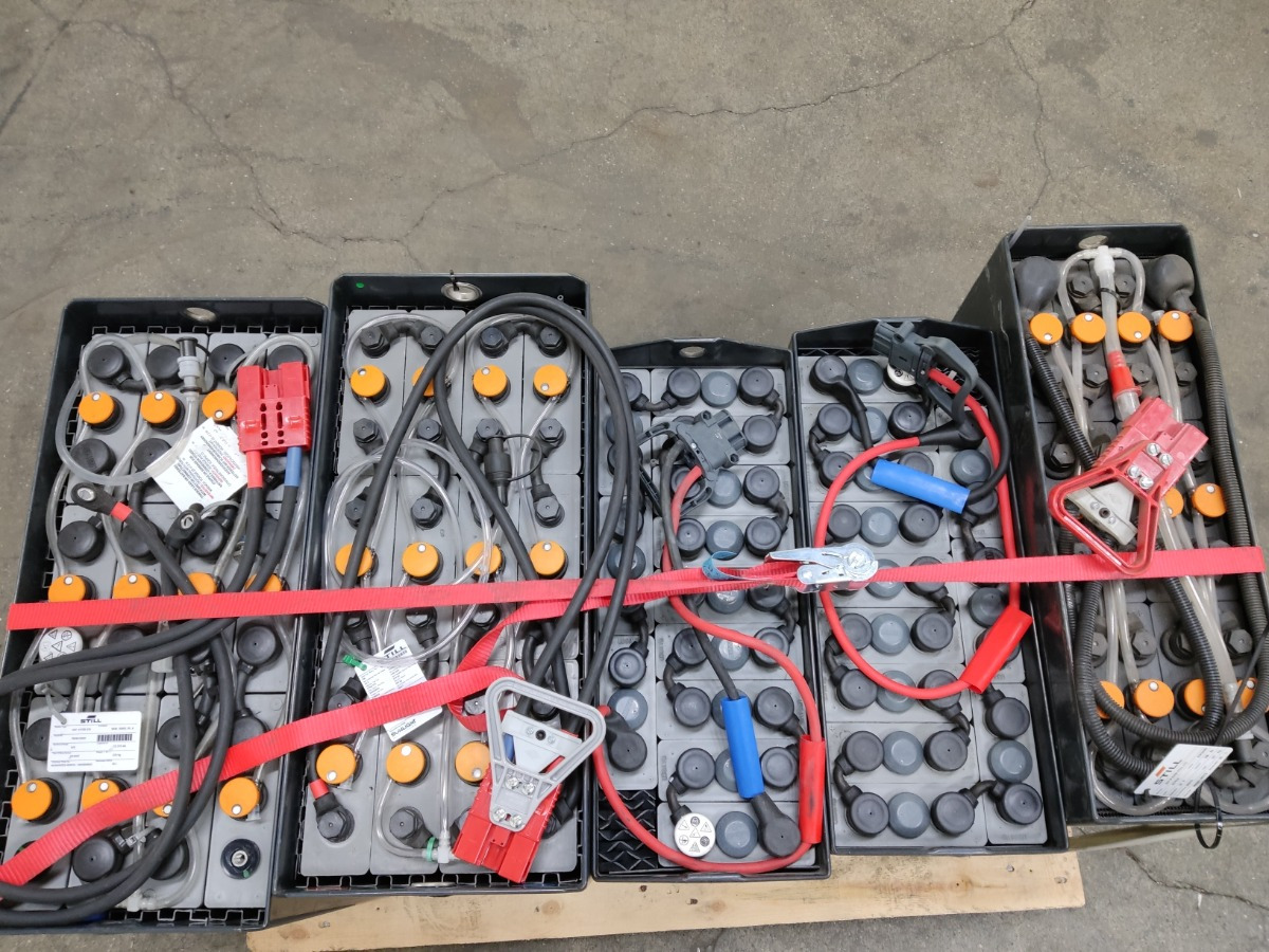 Weitere 5XBATTERIE - Batterie für Flurförderzeug: das Bild 1 Weitere 5XBATTERIE - Batterie für Flurförderzeug: das Bild 1