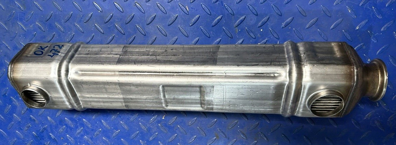 DETROIT DD15 A4721401575 - AGR-Kühler für LKW: das Bild 1 DETROIT DD15 A4721401575 - AGR-Kühler für LKW: das Bild 1