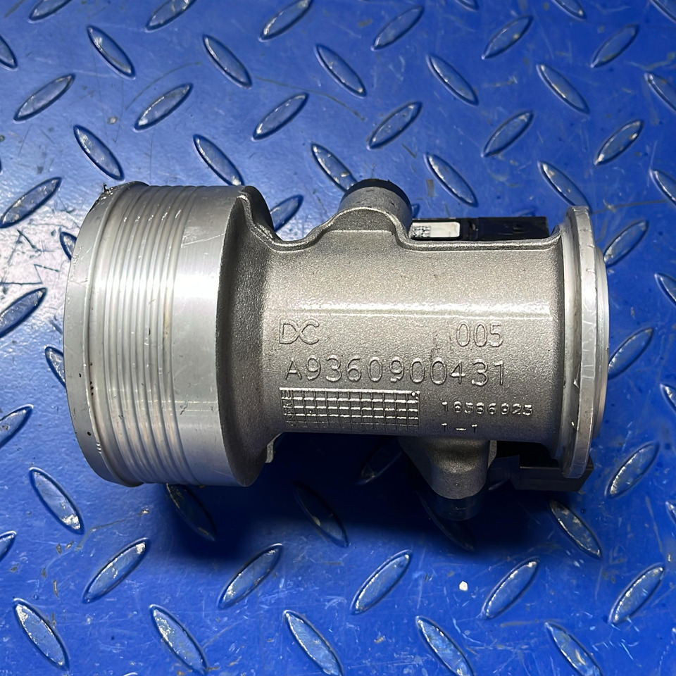 Mercedes Benz Intake pipe with sensor A9360900431 OM936 - Ersatzteile: das Bild 1 Mercedes Benz Intake pipe with sensor A9360900431 OM936 - Ersatzteile: das Bild 1