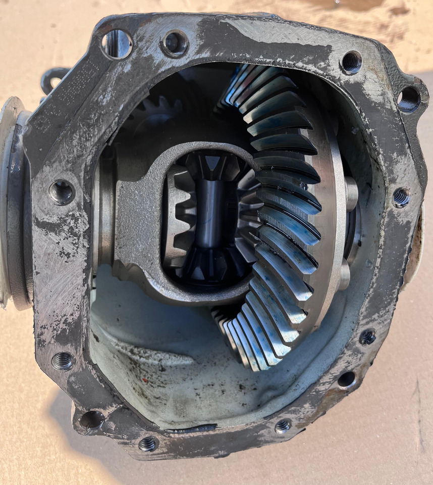 MERCEDES-BENZ S Class CL SL Rear Differential W216 A2163504600 AMG - Differenzial Getriebe: das Bild 4 MERCEDES-BENZ S Class CL SL Rear Differential W216 A2163504600 AMG - Differenzial Getriebe: das Bild 4