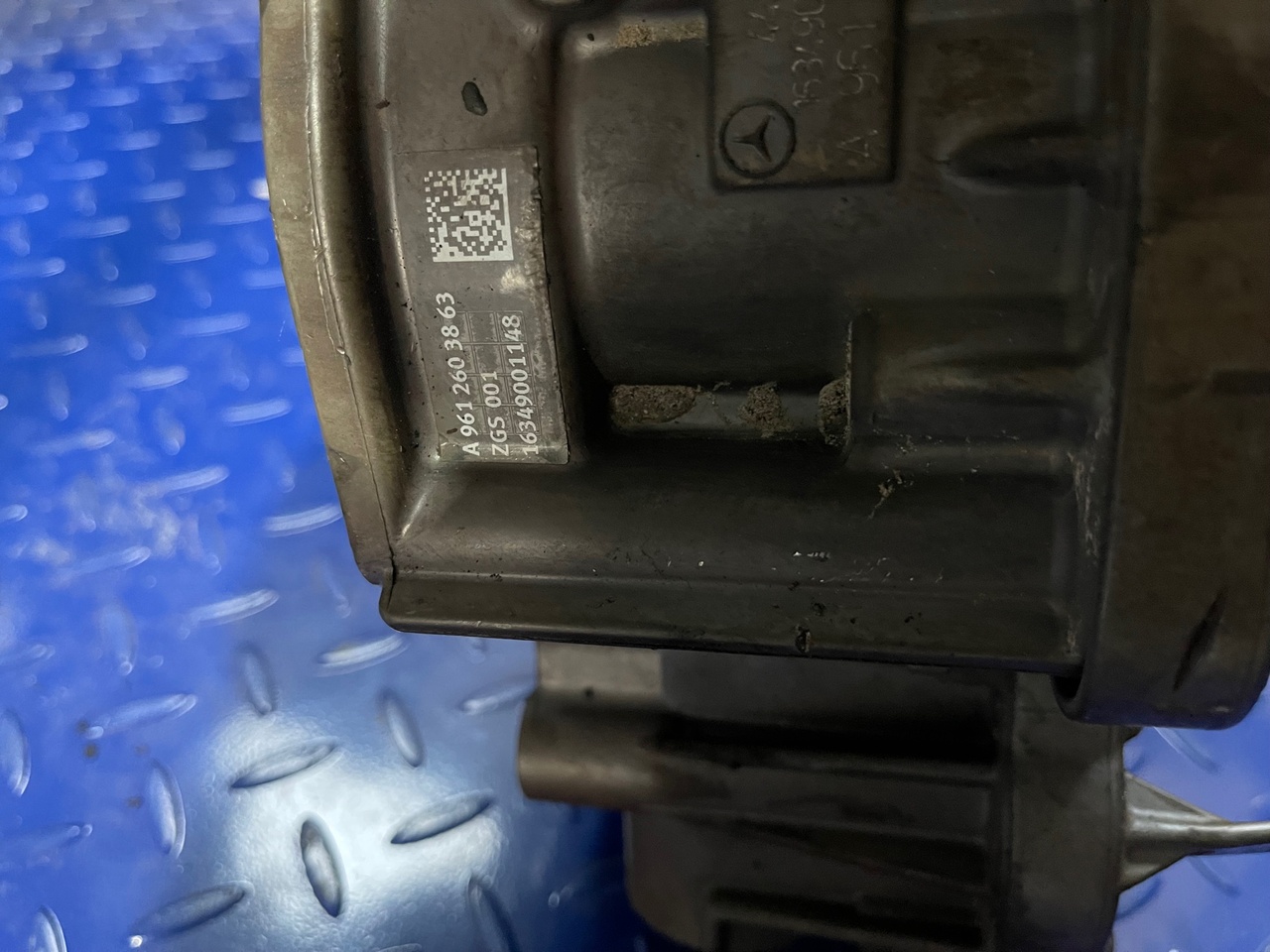 Mercedes Actros Arocs Euro 6 FESTO TCM VIRGIN Gear Selector 4463534021 Gear Selector a0204461109 - Getriebe und Teile für LKW: das Bild 2 Mercedes Actros Arocs Euro 6 FESTO TCM VIRGIN Gear Selector 4463534021 Gear Selector a0204461109 - Getriebe und Teile für LKW: das Bild 2