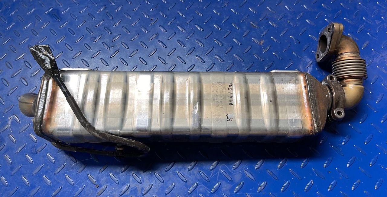 Mercedes Actros Atego EGR Euro 6 A9361420979 - AGR-Kühler: das Bild 3 Mercedes Actros Atego EGR Euro 6 A9361420979 - AGR-Kühler: das Bild 3