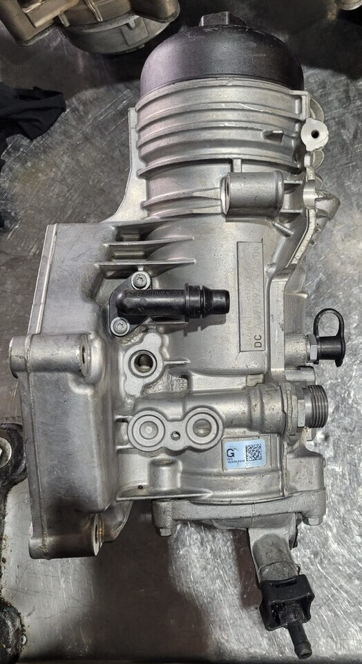 Mercedes Actros Fuel Filter Housing A4710909352 - Kraftstofffilter für LKW: das Bild 1 Mercedes Actros Fuel Filter Housing A4710909352 - Kraftstofffilter für LKW: das Bild 1