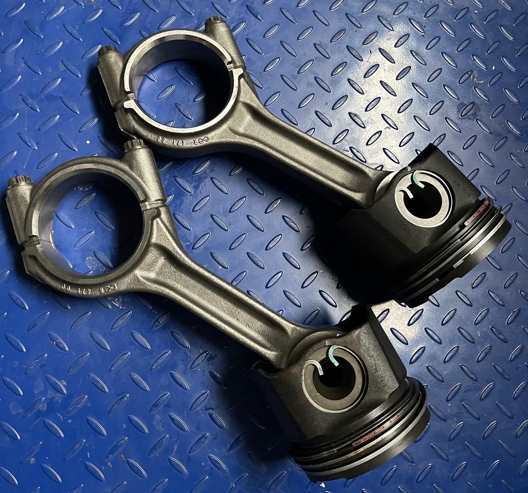 Mercedes Piston OM471 Actros Euro 6 - Kolbe/ Ring/ Laufbuchse für LKW: das Bild 2 Mercedes Piston OM471 Actros Euro 6 - Kolbe/ Ring/ Laufbuchse für LKW: das Bild 2