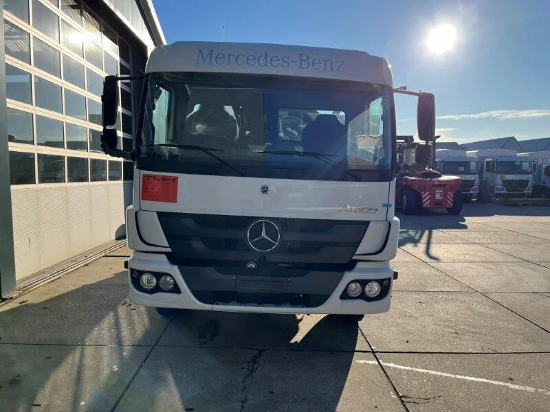Mercedes-Benz Atego 1418 4x2 Fuel Tank Truck - Tankwagen: das Bild 4 Mercedes-Benz Atego 1418 4x2 Fuel Tank Truck - Tankwagen: das Bild 4