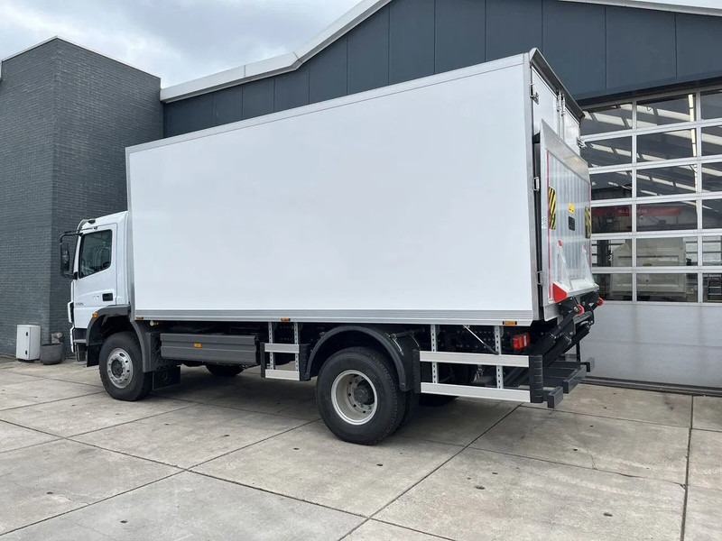 Mercedes-Benz Atego 1725 4x4 Refrigerator Truck (1 unit) - Kühlkoffer LKW: das Bild 3 Mercedes-Benz Atego 1725 4x4 Refrigerator Truck (1 unit) - Kühlkoffer LKW: das Bild 3
