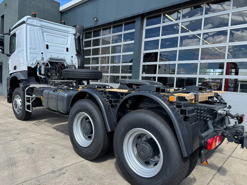Mercedes-Benz Arocs 4058 AS 6x6 Tractor Head 180T Push Pull EURO-3 - Sattelzugmaschine: das Bild 2 Mercedes-Benz Arocs 4058 AS 6x6 Tractor Head 180T Push Pull EURO-3 - Sattelzugmaschine: das Bild 2
