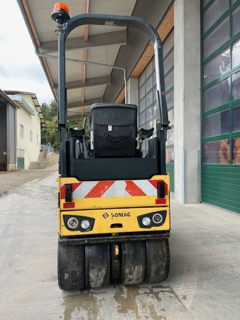 BOMAG BW 100 AC-5 - Kombiwalze: das Bild 5 BOMAG BW 100 AC-5 - Kombiwalze: das Bild 5