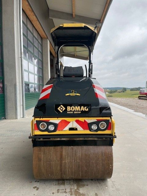 BOMAG BW 100 AC-5 - Kombiwalze: das Bild 3 BOMAG BW 100 AC-5 - Kombiwalze: das Bild 3