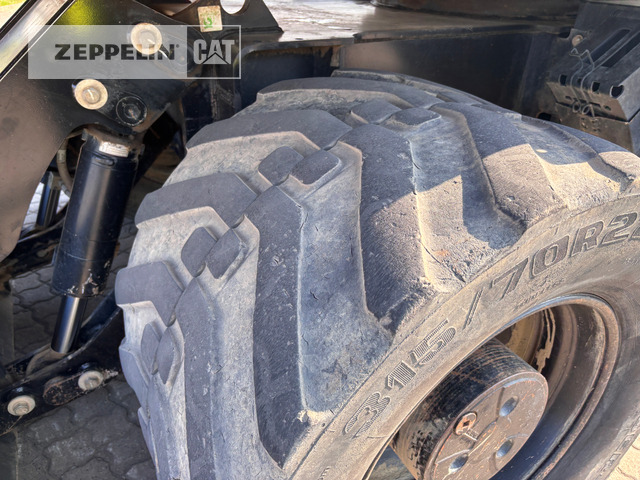 Mobilbagger Cat M320F: das Bild 7