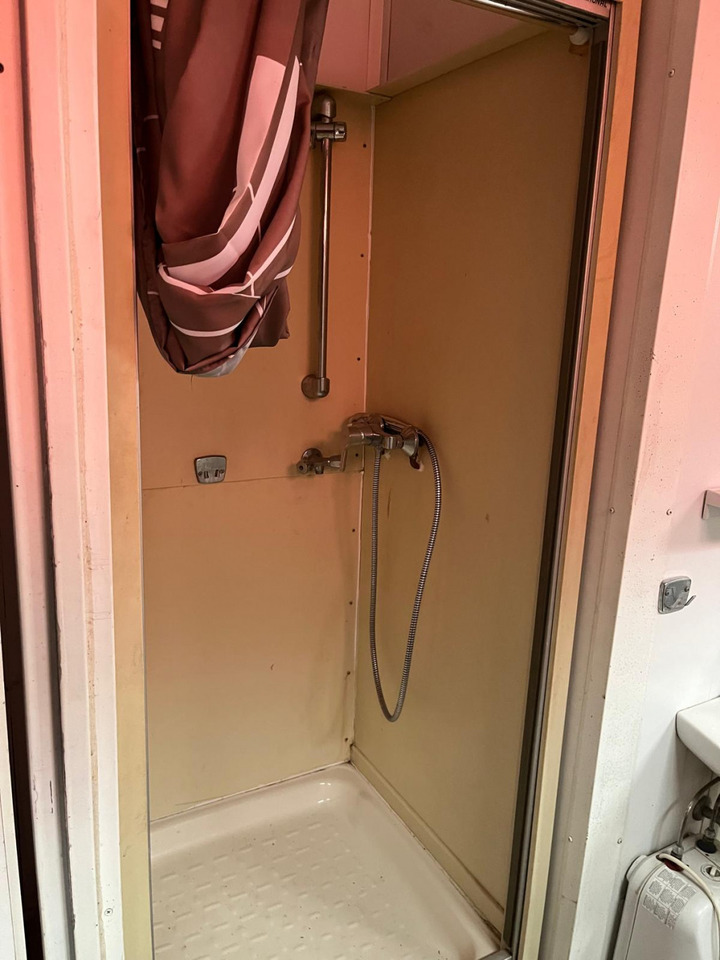 Abrollcontainer Containeranlage für Asbestsanierung - Abrollkipper: das Bild 2 Abrollcontainer Containeranlage für Asbestsanierung - Abrollkipper: das Bild 2