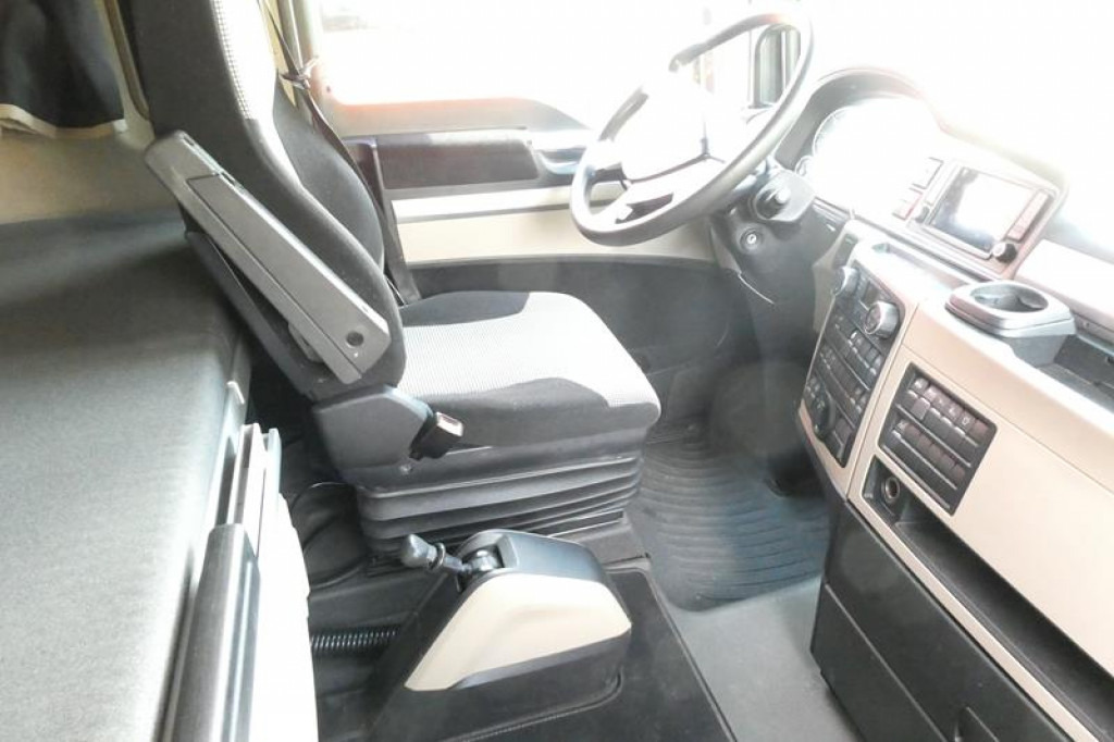 MAN TG-X 24.500 6x2-4 LL-U Pritsche Maschinentransporter - Pritsche LKW: das Bild 3 MAN TG-X 24.500 6x2-4 LL-U Pritsche Maschinentransporter - Pritsche LKW: das Bild 3