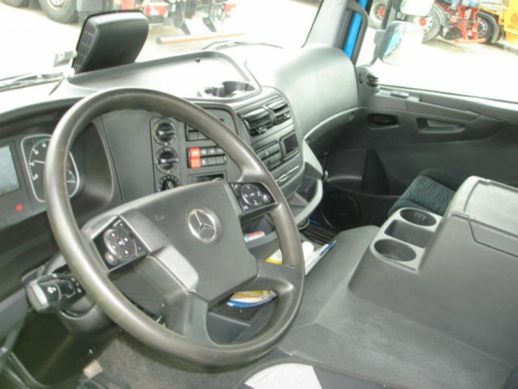MERCEDES-BENZ Atego 1524 K Absetzkipper TOP +Funkfernbed. - Absetzkipper: das Bild 4 MERCEDES-BENZ Atego 1524 K Absetzkipper TOP +Funkfernbed. - Absetzkipper: das Bild 4