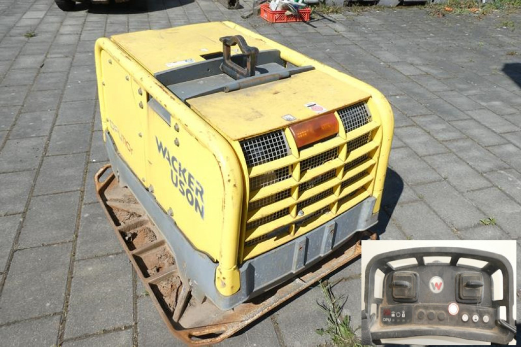 Wacker Neuson SE Rüttelplatte DPU 110rLem970 Baumaschine inkl. Fernbedienung - Rüttelplatte: das Bild 1 Wacker Neuson SE Rüttelplatte DPU 110rLem970 Baumaschine inkl. Fernbedienung - Rüttelplatte: das Bild 1