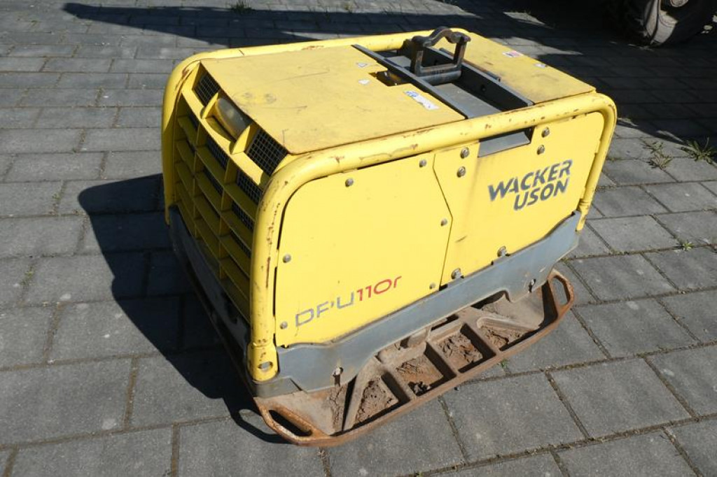 Wacker Neuson SE Wacker Neuson SE Rüttelplatte Baumaschine DPU 110rLem970 inkl. Fernbedienung - Rüttelplatte: das Bild 3 Wacker Neuson SE Wacker Neuson SE Rüttelplatte Baumaschine DPU 110rLem970 inkl. Fernbedienung - Rüttelplatte: das Bild 3