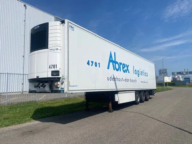 Krone SD koelvries met carrier vector 1950 MT 2 temp en 2 e lading - Kühlkoffer Auflieger: das Bild 1 Krone SD koelvries met carrier vector 1950 MT 2 temp en 2 e lading - Kühlkoffer Auflieger: das Bild 1