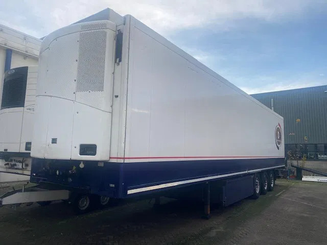Krone koelvries met TK en onderschuifklep , aslift, - Kühlkoffer Auflieger: das Bild 1 Krone koelvries met TK en onderschuifklep , aslift, - Kühlkoffer Auflieger: das Bild 1