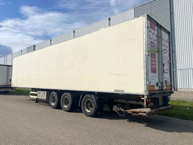 Van Eck koelvries 3 asser stuuras,met carrier vector koelmotor, apk gekeurd - Kühlkoffer Auflieger: das Bild 3 Van Eck koelvries 3 asser stuuras,met carrier vector koelmotor, apk gekeurd - Kühlkoffer Auflieger: das Bild 3