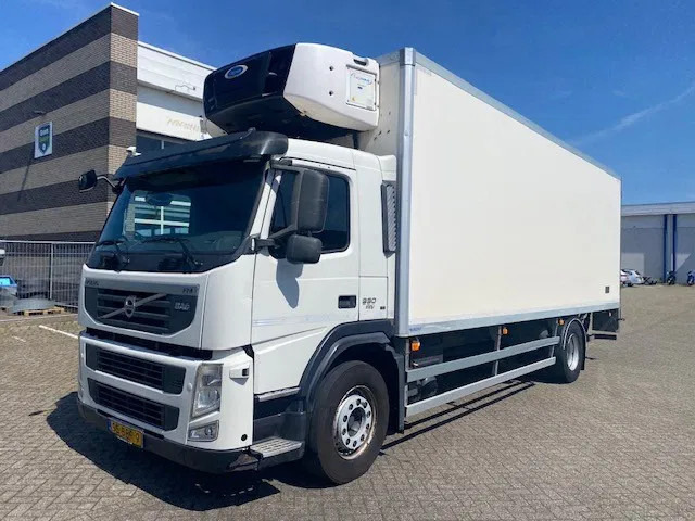 Volvo FM 330 EEV koelvriesbak , 760 lang, 2 comp, carrier koeler, D"hollandia klep - Kühlkoffer LKW: das Bild 1 Volvo FM 330 EEV koelvriesbak , 760 lang, 2 comp, carrier koeler, D"hollandia klep - Kühlkoffer LKW: das Bild 1