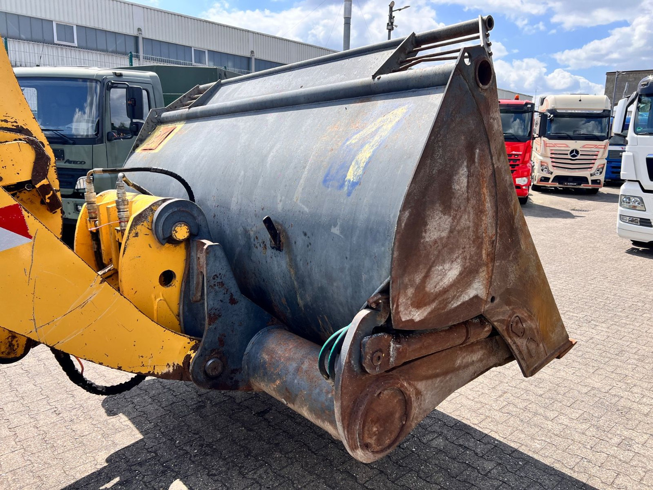 Komatsu WA 380-7 A Hochkippschaufel 4,5m³ Schnellwechsle - Radlader: das Bild 3 Komatsu WA 380-7 A Hochkippschaufel 4,5m³ Schnellwechsle - Radlader: das Bild 3
