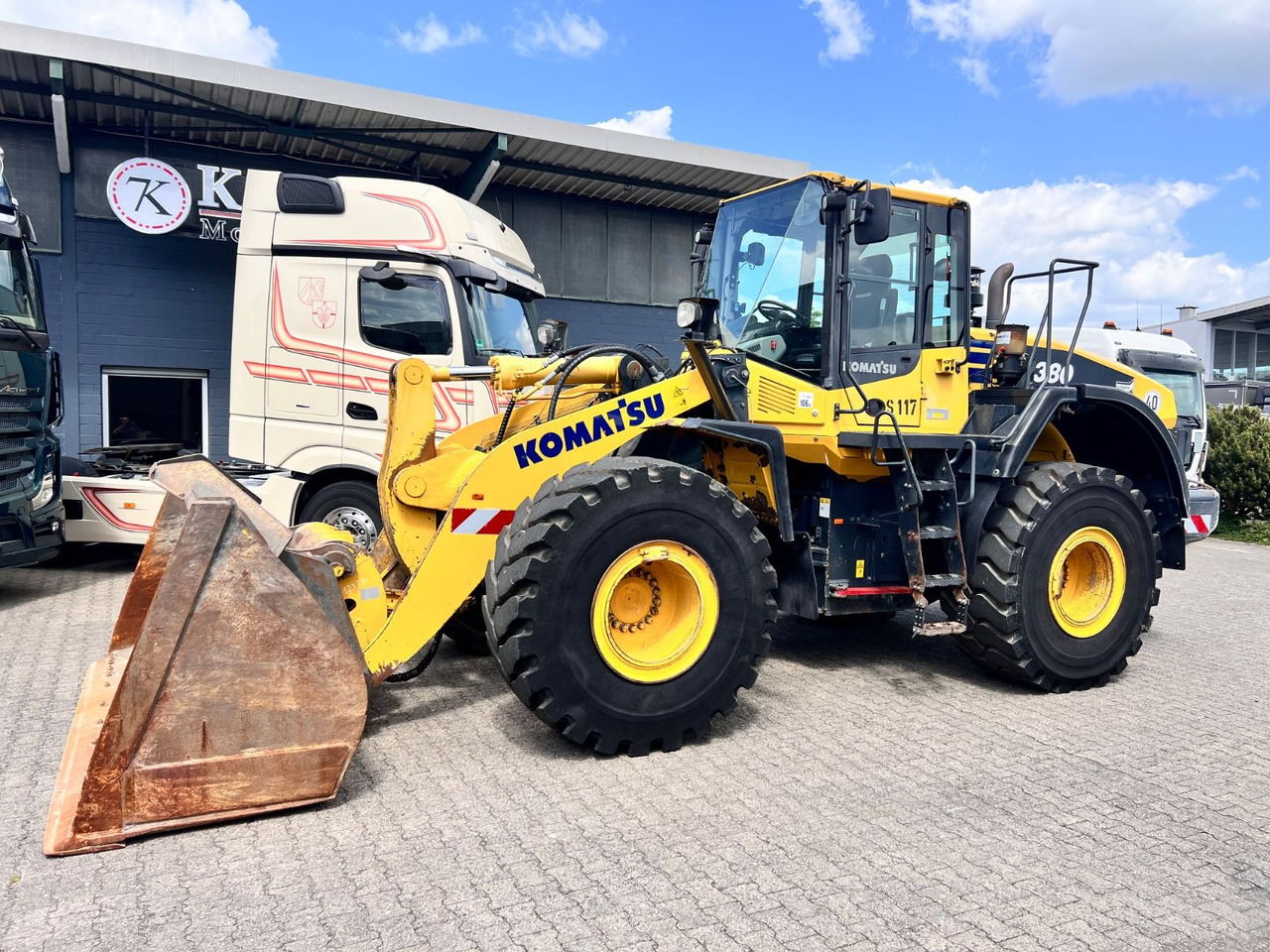 Komatsu WA 380-7 A Radlader Klima Waage nur 7.579h - Radlader: das Bild 5 Komatsu WA 380-7 A Radlader Klima Waage nur 7.579h - Radlader: das Bild 5
