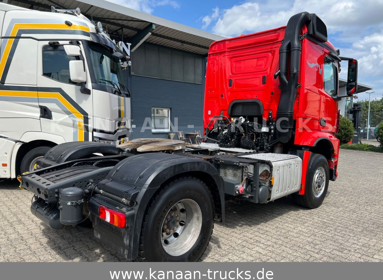 Mercedes-Benz 1846 Arocs LS HAD 4x4 KipperHydraulik - Sattelzugmaschine: das Bild 4 Mercedes-Benz 1846 Arocs LS HAD 4x4 KipperHydraulik - Sattelzugmaschine: das Bild 4