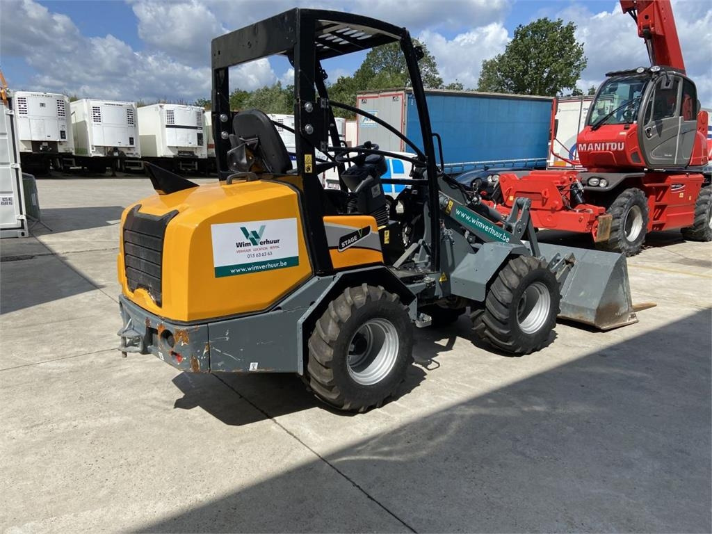 GiANT G2700 Xtra HD (6436) - Hoflader: das Bild 4 GiANT G2700 Xtra HD (6436) - Hoflader: das Bild 4