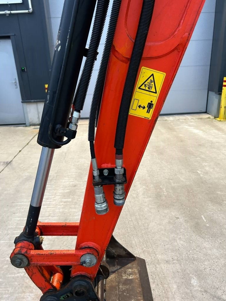 Minibagger Kubota U 27-4: das Bild 10