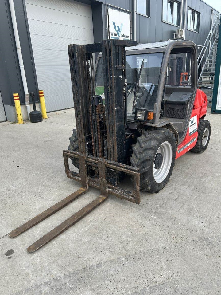 Manitou MH25-4 - Geländestapler: das Bild 4 Manitou MH25-4 - Geländestapler: das Bild 4