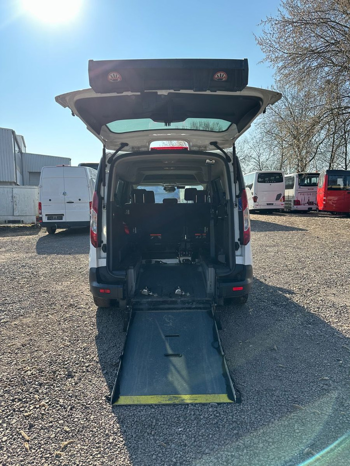 Ford Grand Tourneo 1.5 EcoBlue 74kW Auto Trend - Personentransporter: das Bild 3 Ford Grand Tourneo 1.5 EcoBlue 74kW Auto Trend - Personentransporter: das Bild 3