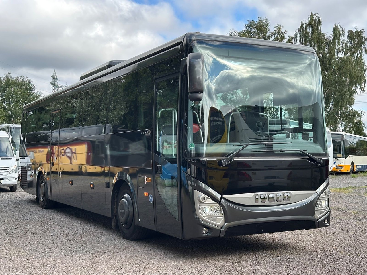 Iveco EVADYS H (55 Sitze*Schalt*176 tKm) - Kleinbus, Personentransporter: das Bild 2 Iveco EVADYS H (55 Sitze*Schalt*176 tKm) - Kleinbus, Personentransporter: das Bild 2