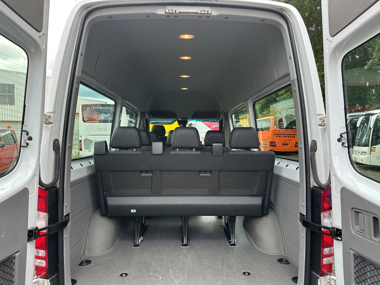 Mercedes-Benz Sprinter 313 CDi (DE*Klima*3,2t) - Kleinbus, Personentransporter: das Bild 3 Mercedes-Benz Sprinter 313 CDi (DE*Klima*3,2t) - Kleinbus, Personentransporter: das Bild 3