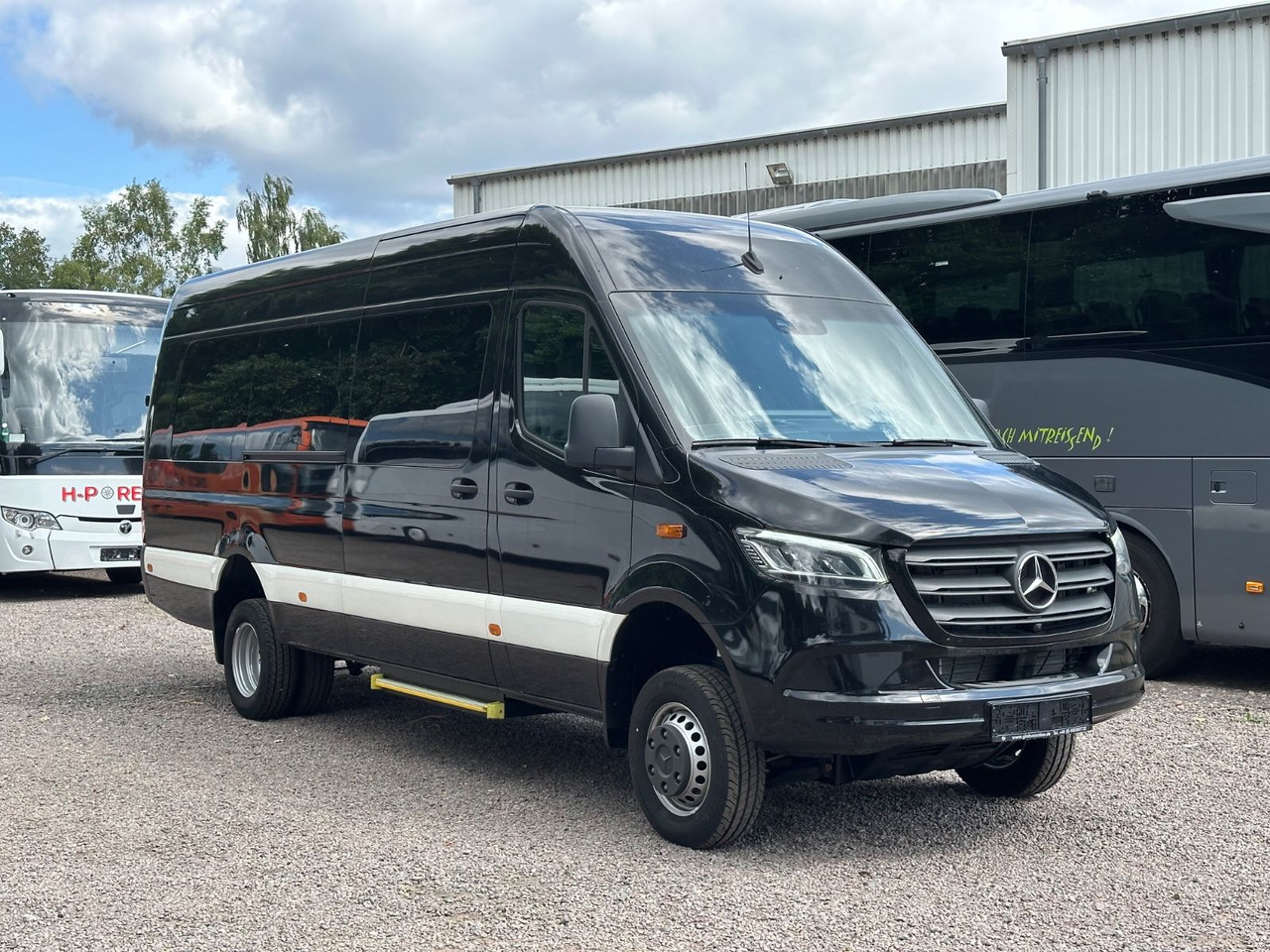 Mercedes-Benz Sprinter 519 CDi 4x4 H+L 360° Cam.*Navi*253.4 Km - Kleinbus, Personentransporter: das Bild 1 Mercedes-Benz Sprinter 519 CDi 4x4 H+L 360° Cam.*Navi*253.4 Km - Kleinbus, Personentransporter: das Bild 1