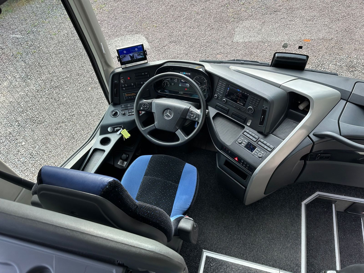 Mercedes-Benz Tourismo E 16 RHD-M/2A (wenig Km*TOP*61 Sitze) - Reisebus: das Bild 5 Mercedes-Benz Tourismo E 16 RHD-M/2A (wenig Km*TOP*61 Sitze) - Reisebus: das Bild 5