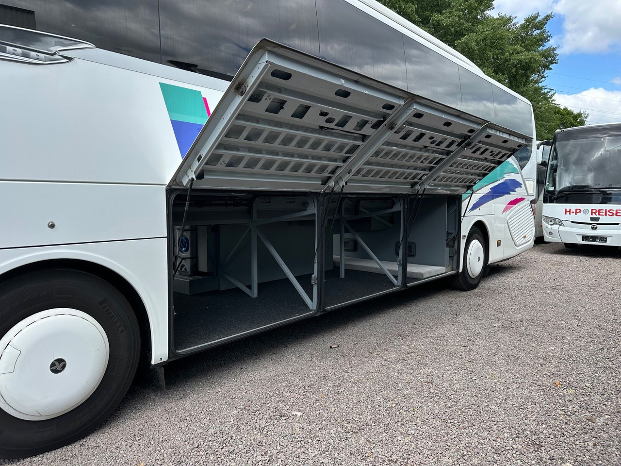 Setra S 515 HD (TOP*DE*Schalt) - Reisebus: das Bild 4 Setra S 515 HD (TOP*DE*Schalt) - Reisebus: das Bild 4