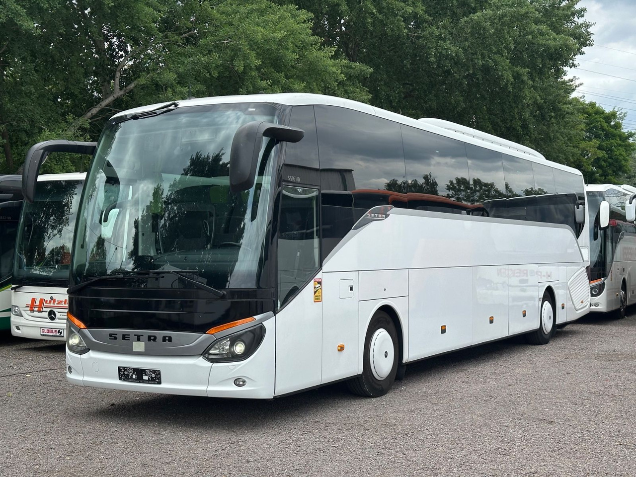 Setra S 516 HD/2A (54 Sitze*DE-Bus) - Reisebus: das Bild 1 Setra S 516 HD/2A (54 Sitze*DE-Bus) - Reisebus: das Bild 1