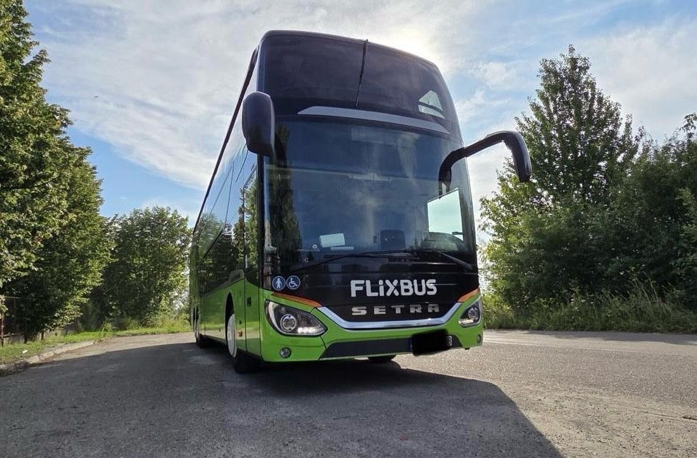 Setra S 531 DT (84 Sitze*TOP) - Doppeldeckerbus: das Bild 1 Setra S 531 DT (84 Sitze*TOP) - Doppeldeckerbus: das Bild 1