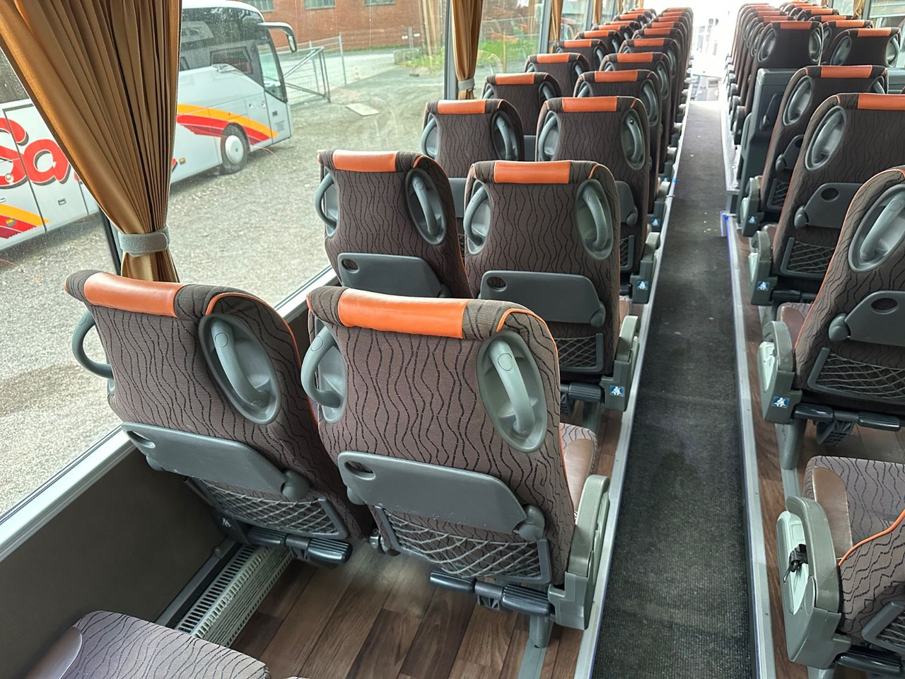 Reisebus Vanhool TX17 Astron (TOP*57 Sitze) 417 HDH/ 517 HDH: das Bild 22